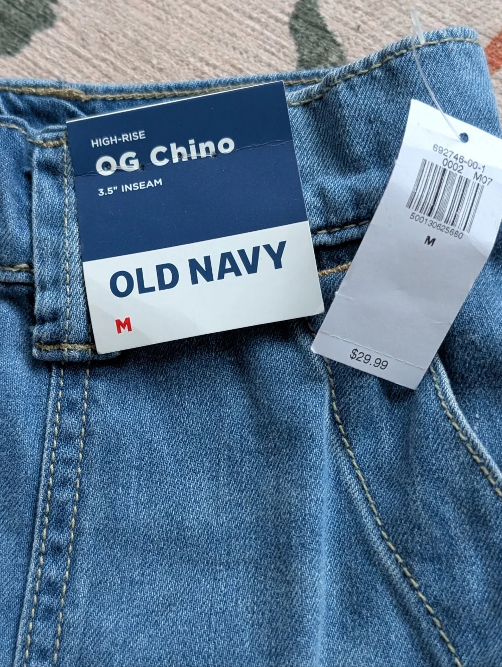 NWT Bundle! 2 Pairs Old Navy High-Waisted OG Chino Shorts - Size M - Picture 5 of 5